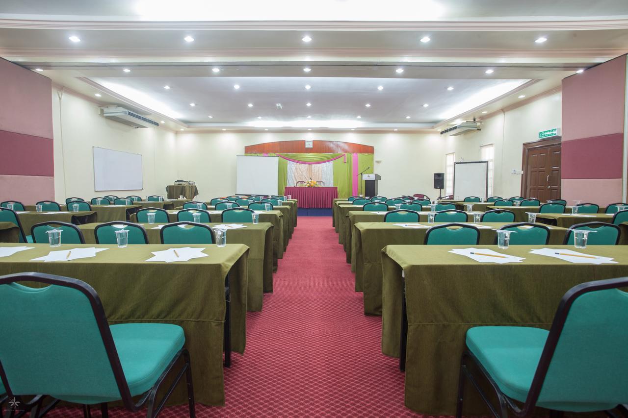 Hotel Seri Malaysia Rompin Kuala Rompin Dış mekan fotoğraf